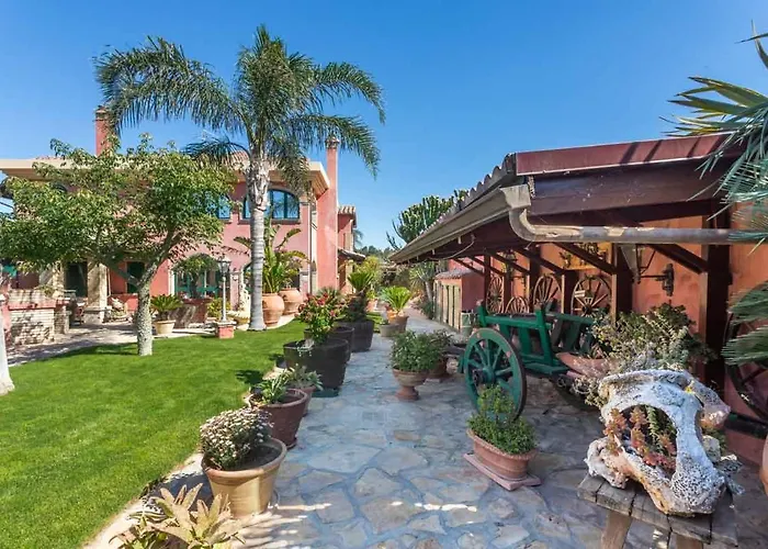 Bed & Breakfast Flumini 3*